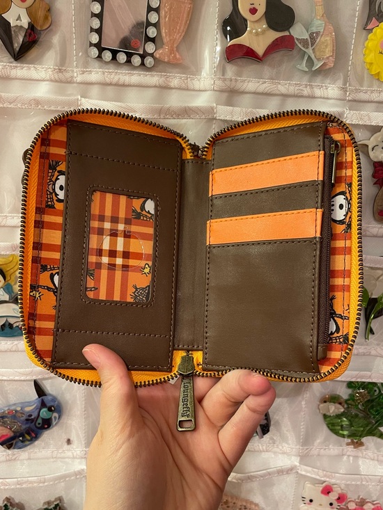 ?PRICE FIRM?NWOT Loungefly Peanuts Snoopy
Scarecrow Costume Backpack+wallet SET main image 5
